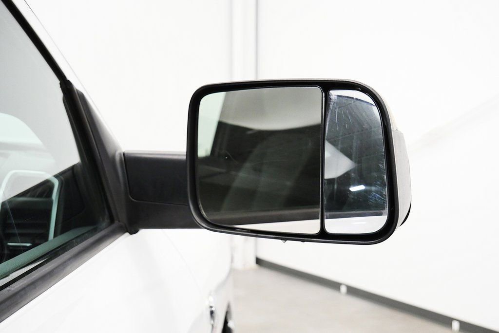 Used 2021 RAM 3500 Big Horn image 38