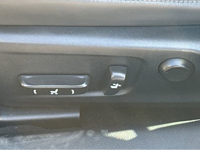 Used 2016 Lexus IS 200t image 27