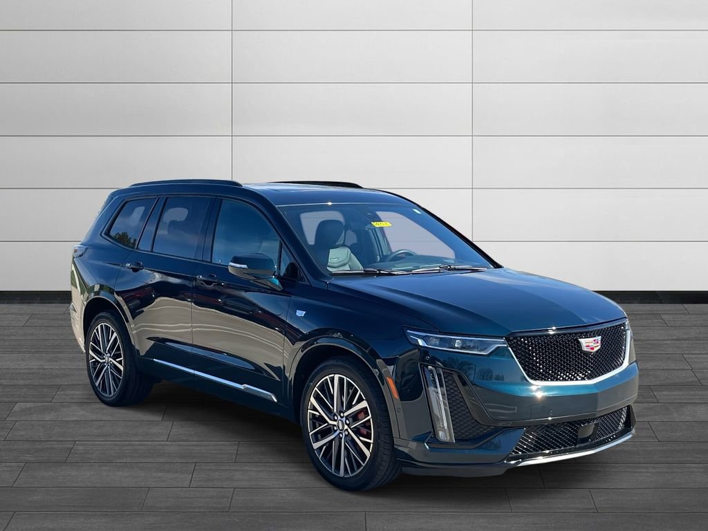 Certified 2025 Cadillac XT6 Sport w/ Platinum Package image 7