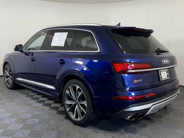 Used 2021 Audi SQ7 Premium Plus w/ Driver Assistance Package image 6