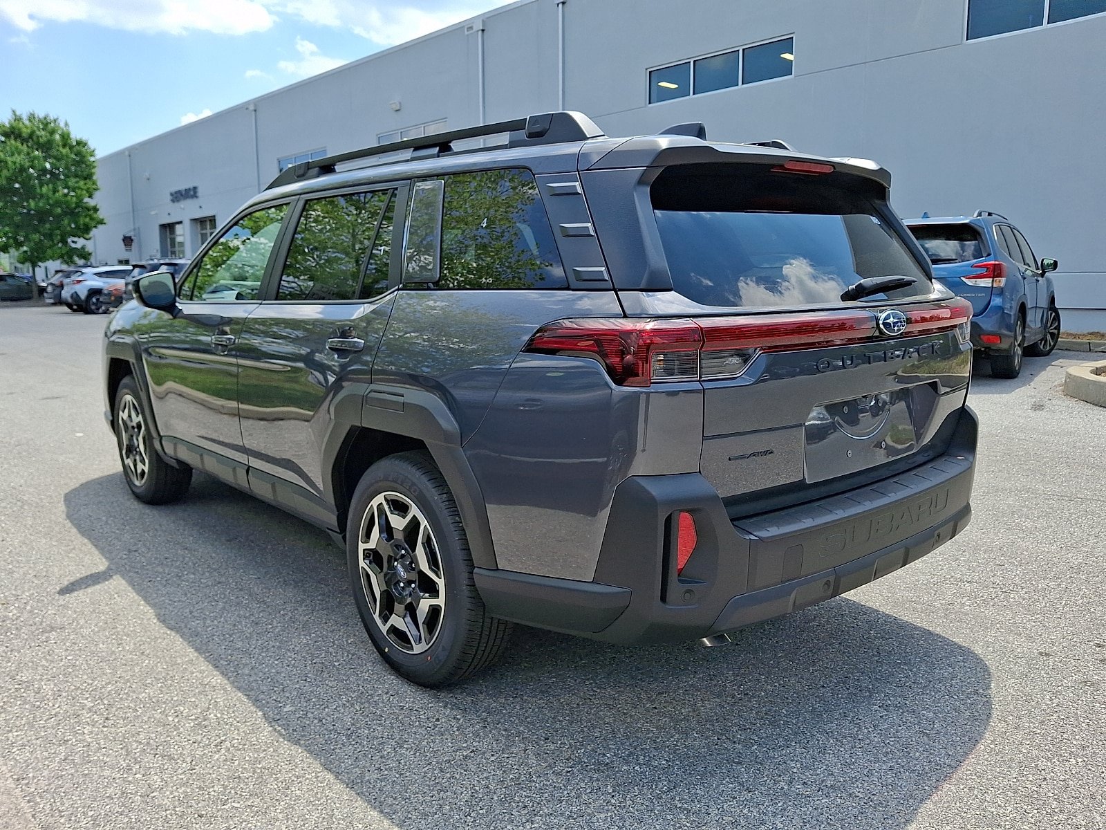 New 2026 Subaru Outback Touring AWD/4WD image 3