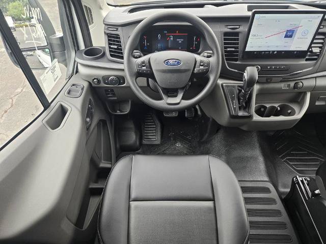New 2026 Ford Transit 250 148 Medium Roof RWD image 36