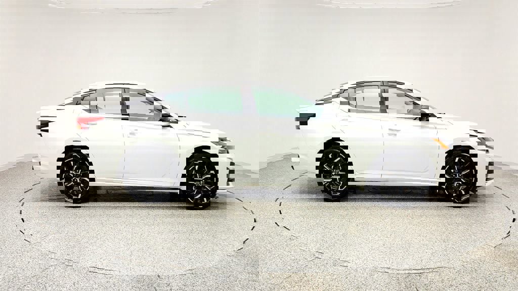 Used 2023 Nissan Altima 2.5 SR image 4