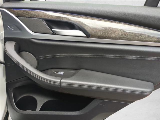 Used 2020 BMW X3 xDrive30i w/ Executive Package image 24