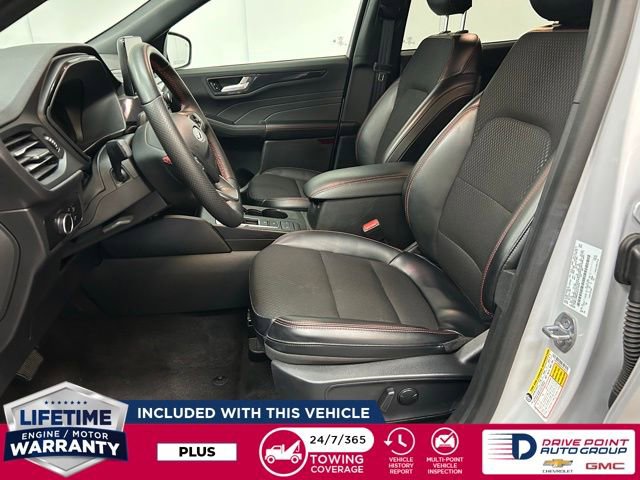 Used 2025 Ford Escape ST-Line AWD/4WD image 14