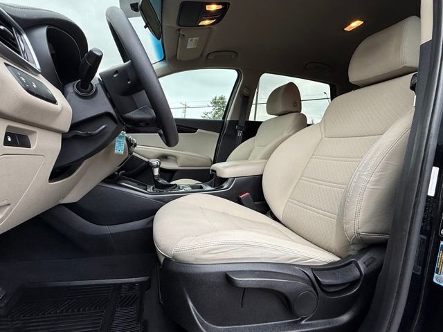 Used 2019 Kia Sorento LX image 12