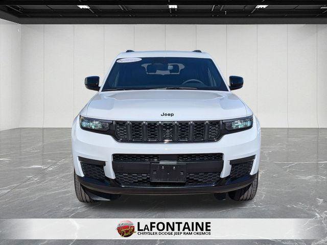 Certified 2024 Jeep Grand Cherokee L Laredo image 8