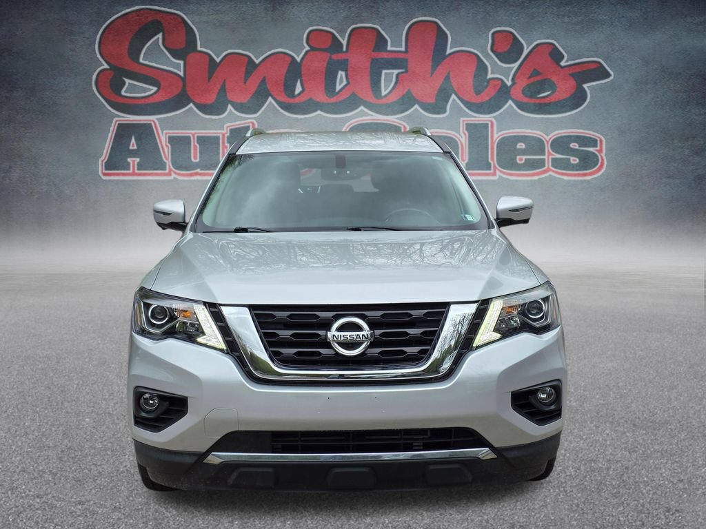 Used 2019 Nissan Pathfinder SL AWD/4WD image 2