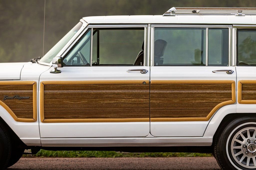 Used 1989 Jeep Grand Wagoneer AWD/4WD image 61