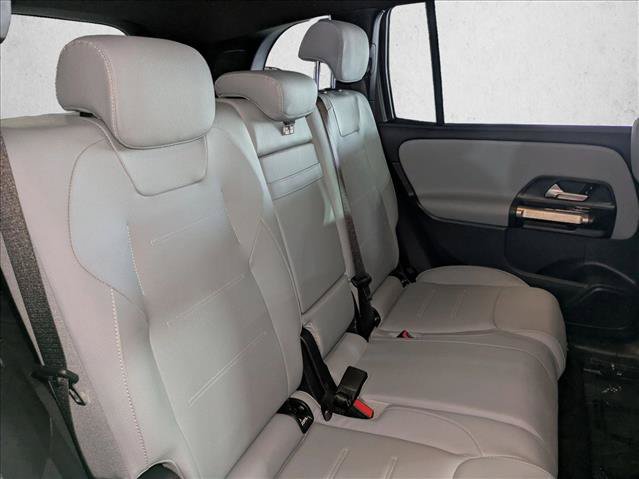Used 2026 Mercedes-Benz GLB 250 image 21