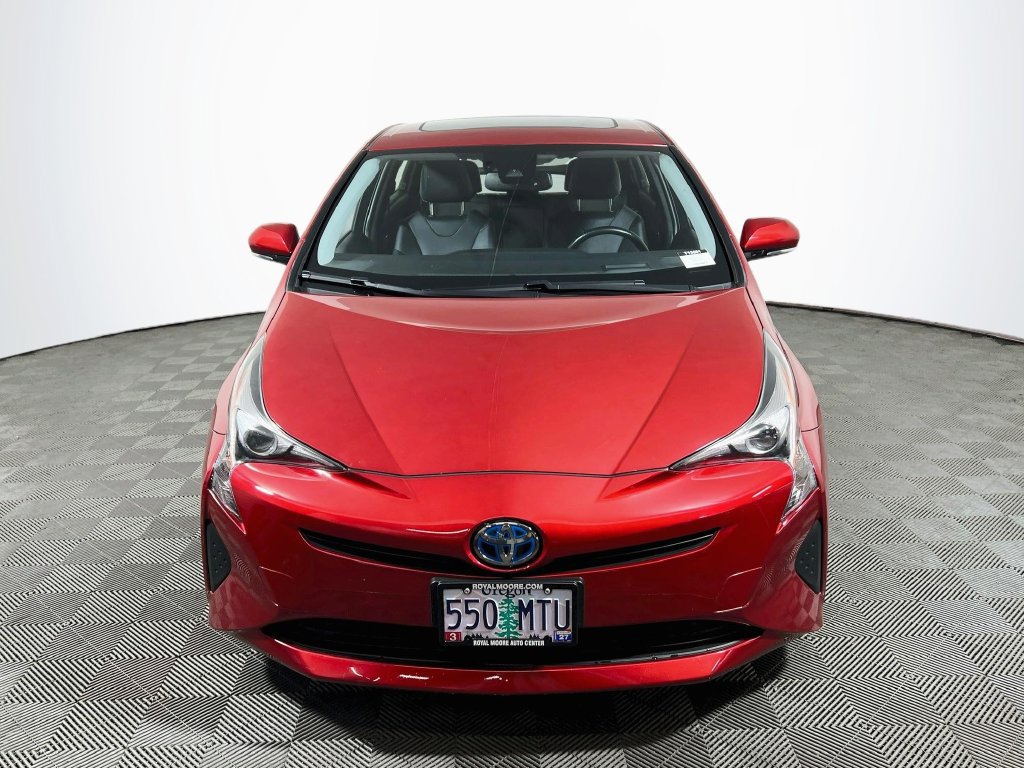 Used 2016 Toyota Prius Four w/ Advanced Technology Package FWD image 2