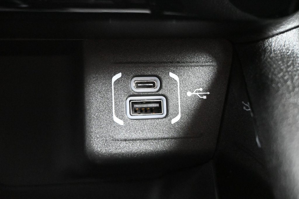 New 2026 Jeep Compass Latitude AWD/4WD image 15