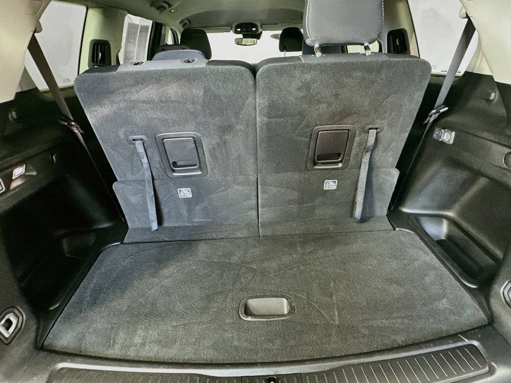 Certified 2022 Jeep Grand Cherokee L Laredo w/ Luxury Tech Group I AWD/4WD image 35