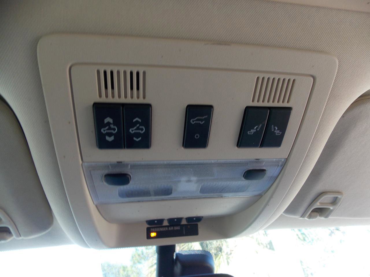 Used 2007 Cadillac Escalade 2WD w/ Information Package image 15