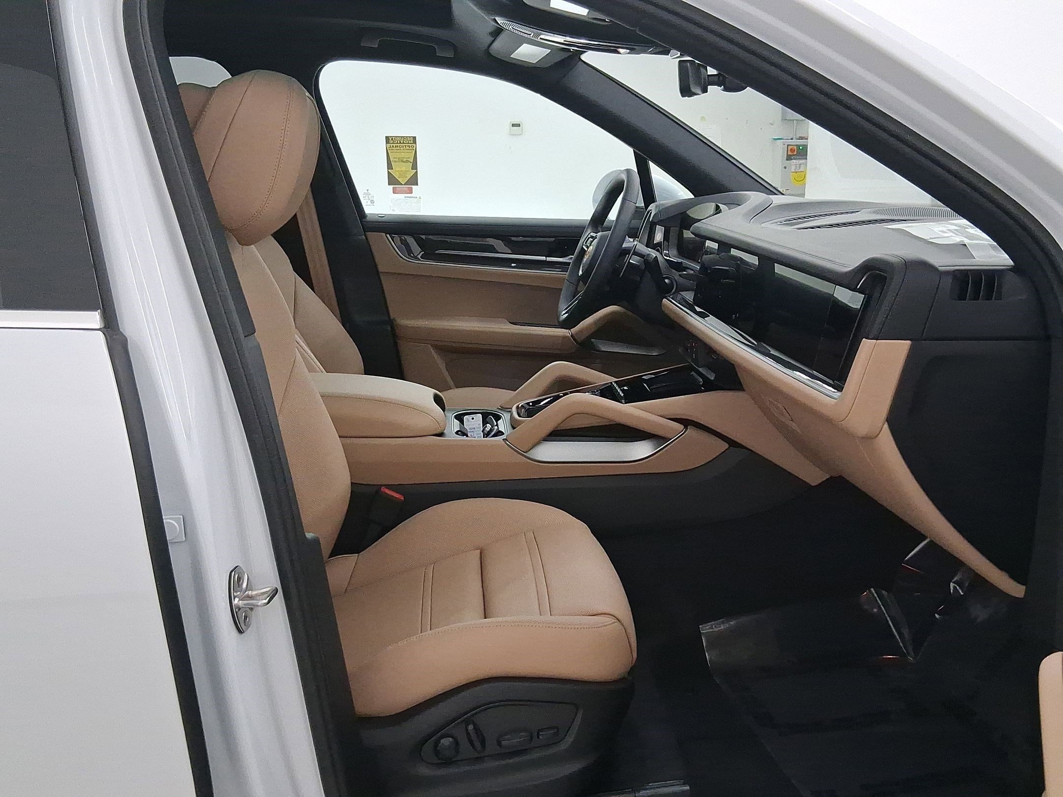 New 2026 Porsche Cayenne AWD/4WD image 36