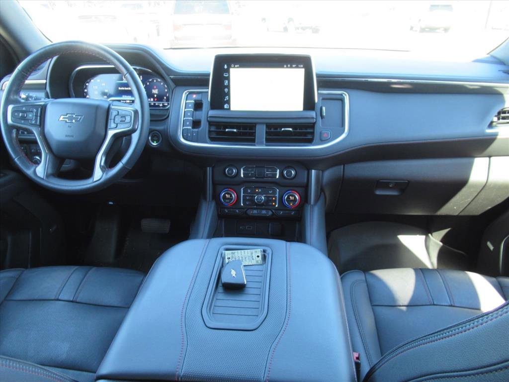 Used 2022 Chevrolet Tahoe RST w/ Luxury Package AWD/4WD image 11