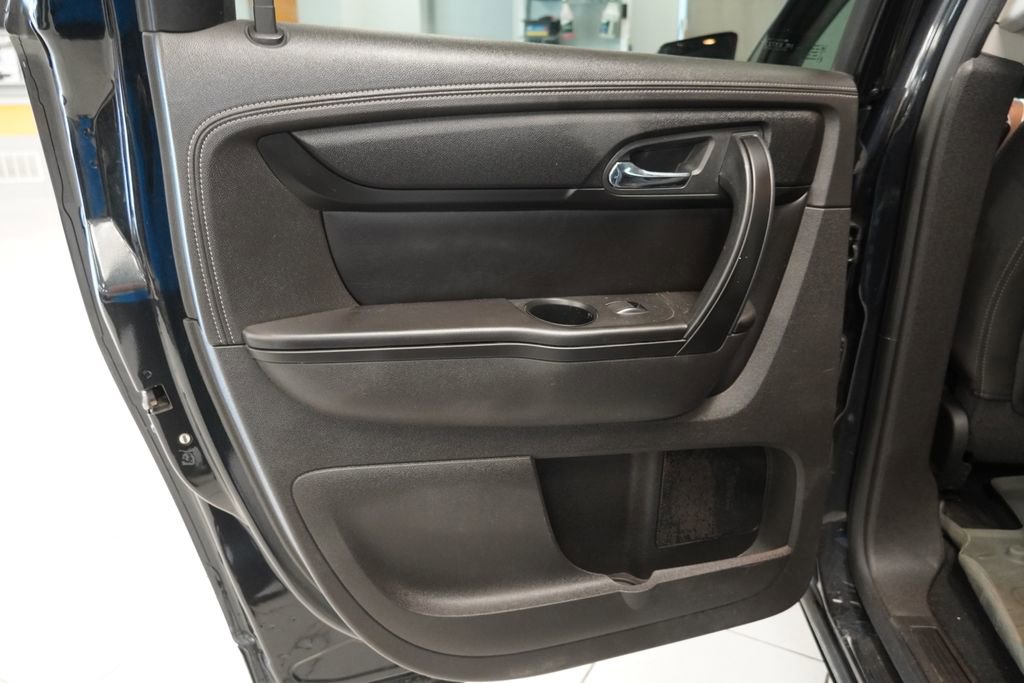 Used 2013 GMC Acadia SLE FWD image 27
