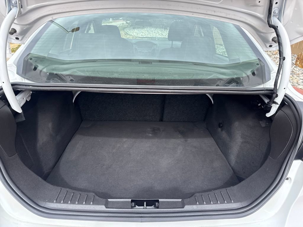 Certified 2018 Ford Focus S FWD image 7