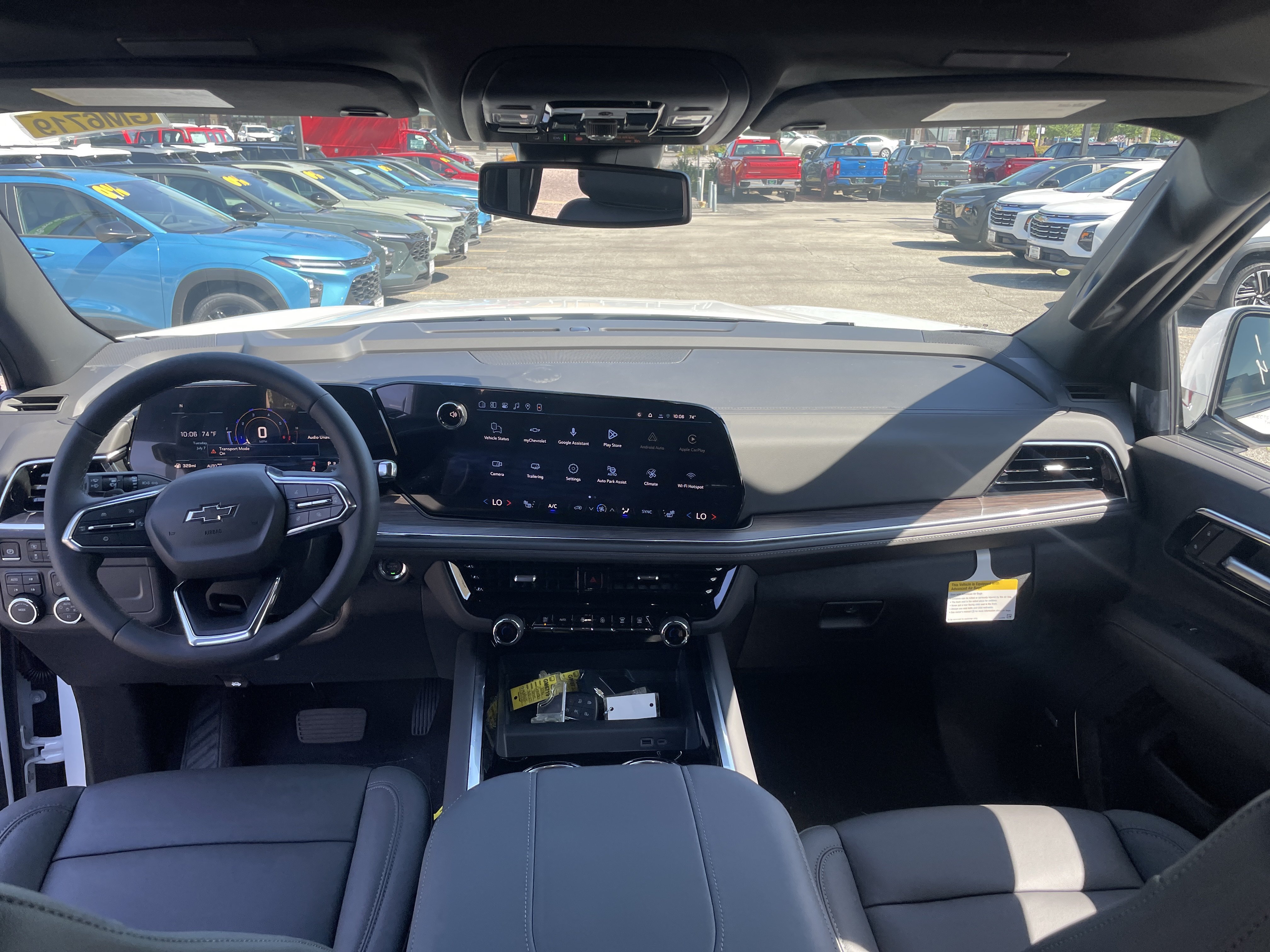 New 2026 Chevrolet Tahoe Z71 w/ Comfort Package AWD/4WD image 28