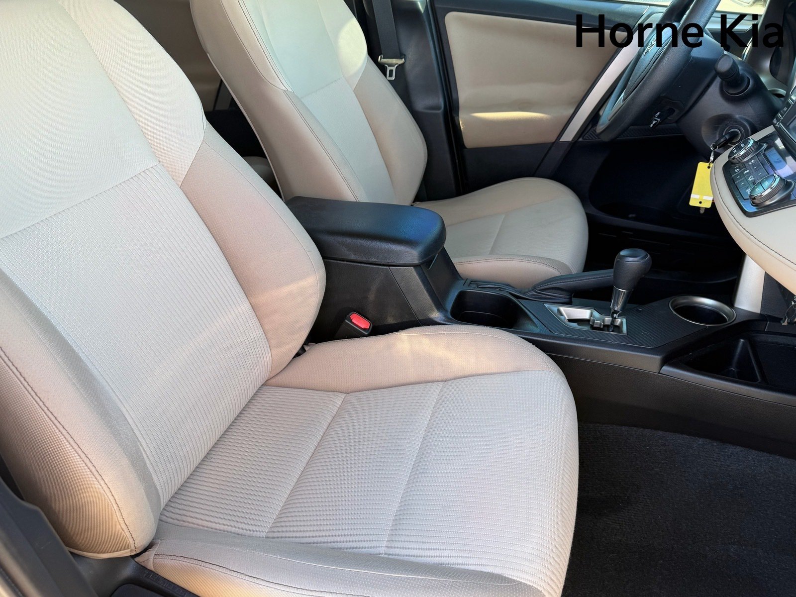Used 2014 Toyota RAV4 XLE FWD image 9