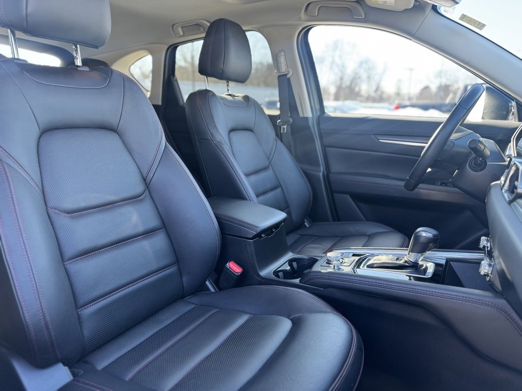 Used 2024 MAZDA CX-5 Carbon Edition image 12