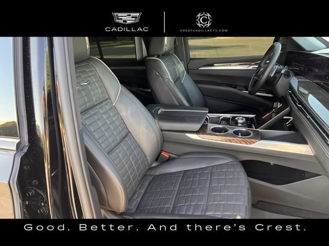 Used 2025 Cadillac Escalade Sport Platinum w/ LPO, Floor Liner Package AWD/4WD image 26