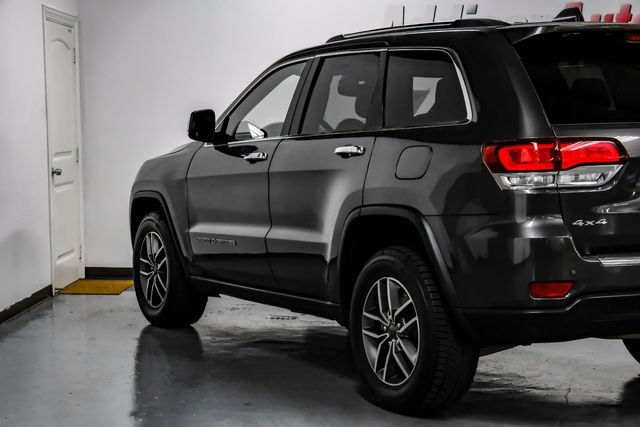 Used 2021 Jeep Grand Cherokee Limited AWD/4WD image 19