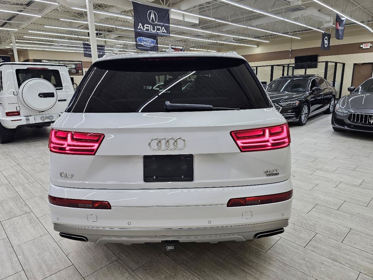 Used 2018 Audi Q7 3.0T Prestige AWD/4WD image 7
