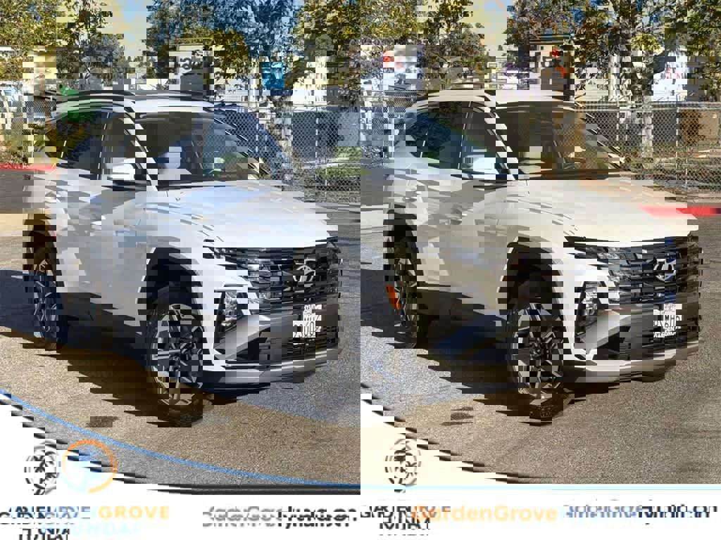 Certified 2025 Hyundai Tucson SEL