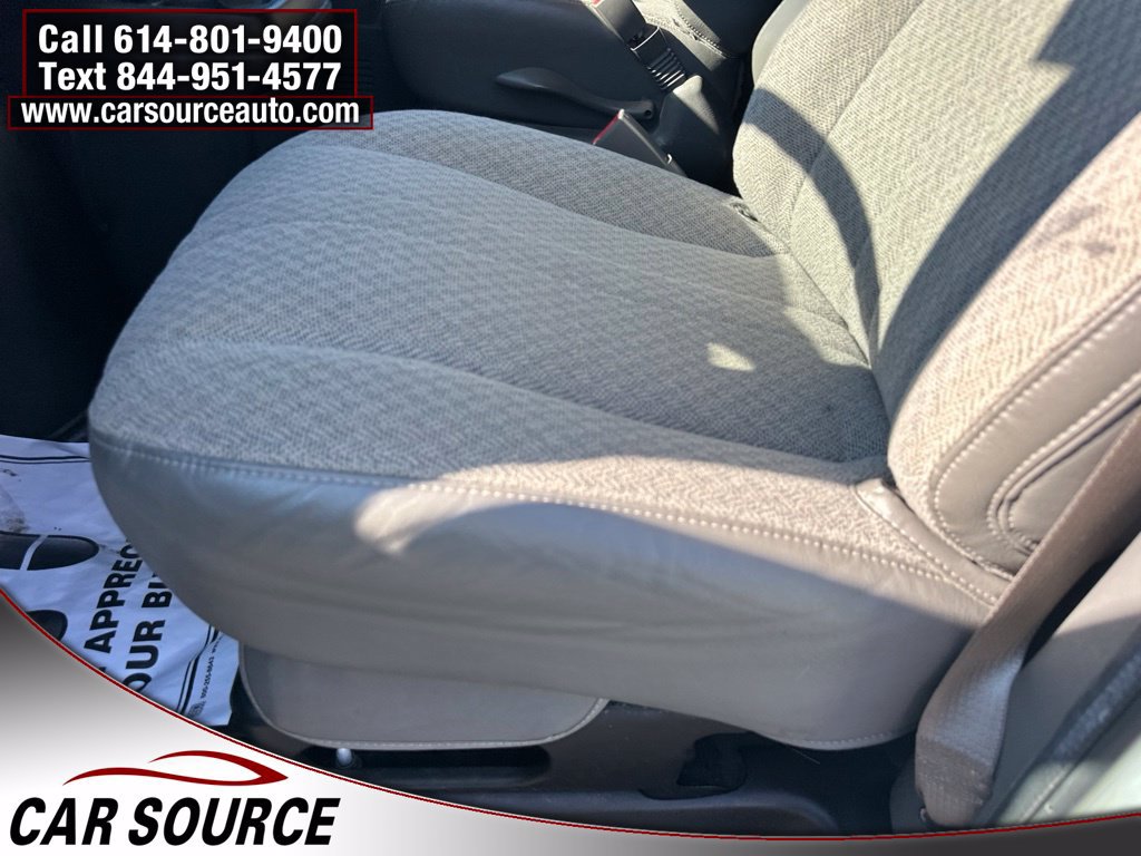 Used 2019 Chevrolet Express 3500 LT w/ LT Preferred Equipment Group RWD image 14