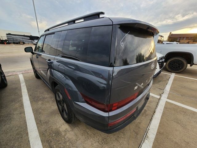 Used 2025 Hyundai Santa Fe SEL image 11