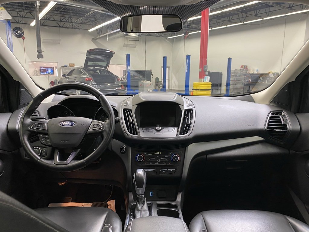 Used 2019 Ford Escape SEL image 20