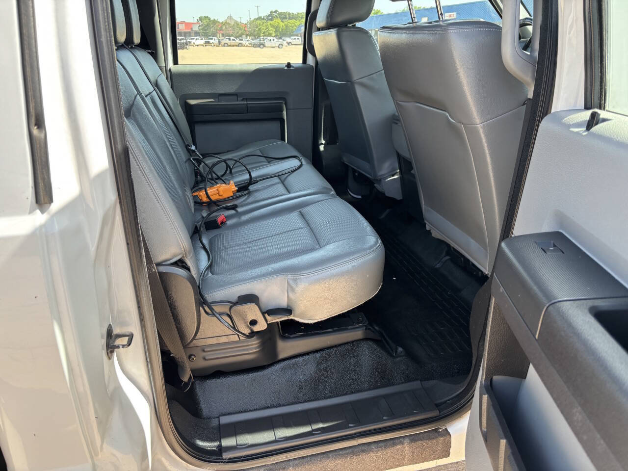 Used 2014 Ford F250 XL w/ Power Equipment Group AWD/4WD image 10