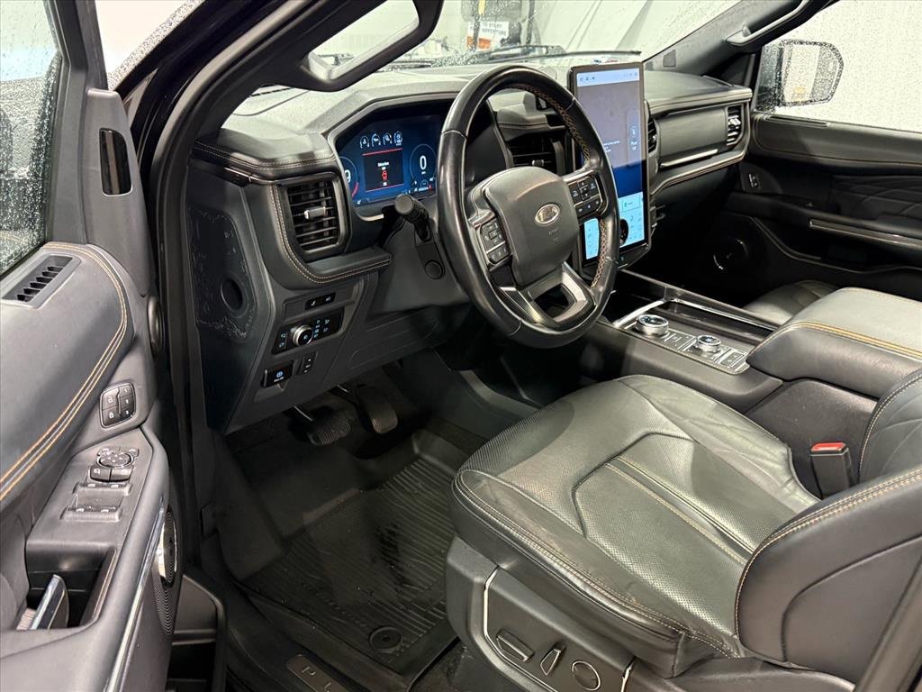 Certified 2022 Ford Expedition Platinum image 10