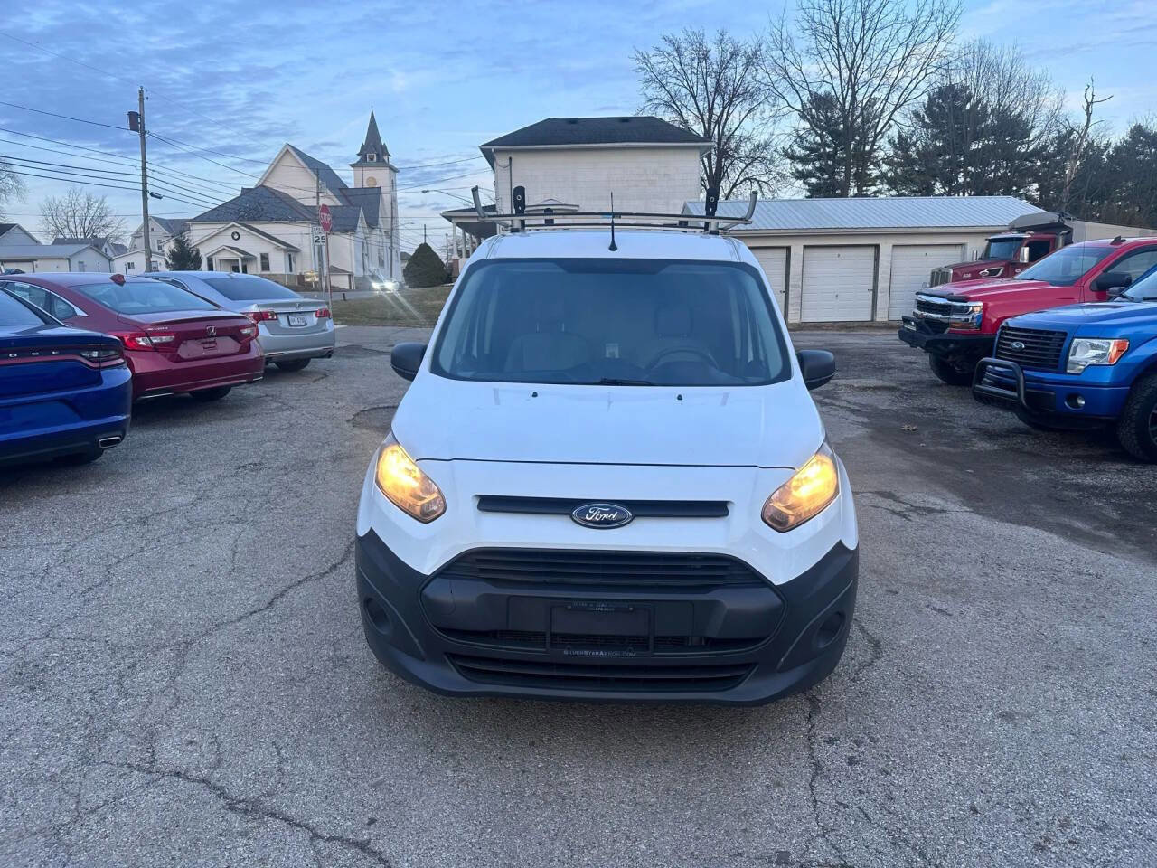 Used 2017 Ford Transit Connect XL image 2