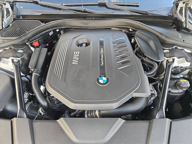 Used 2017 BMW 740i RWD image 25