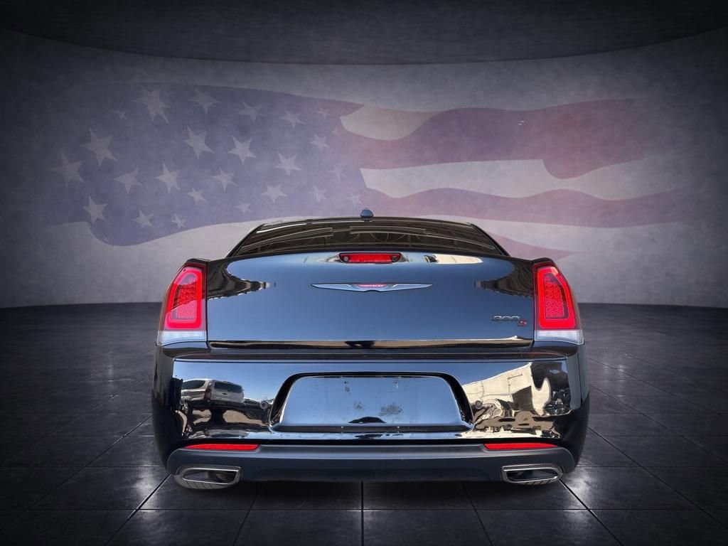 Used 2022 Chrysler 300 S RWD image 4