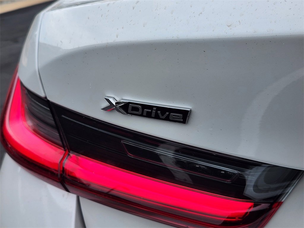 New 2025 BMW 330i xDrive Sedan image 21