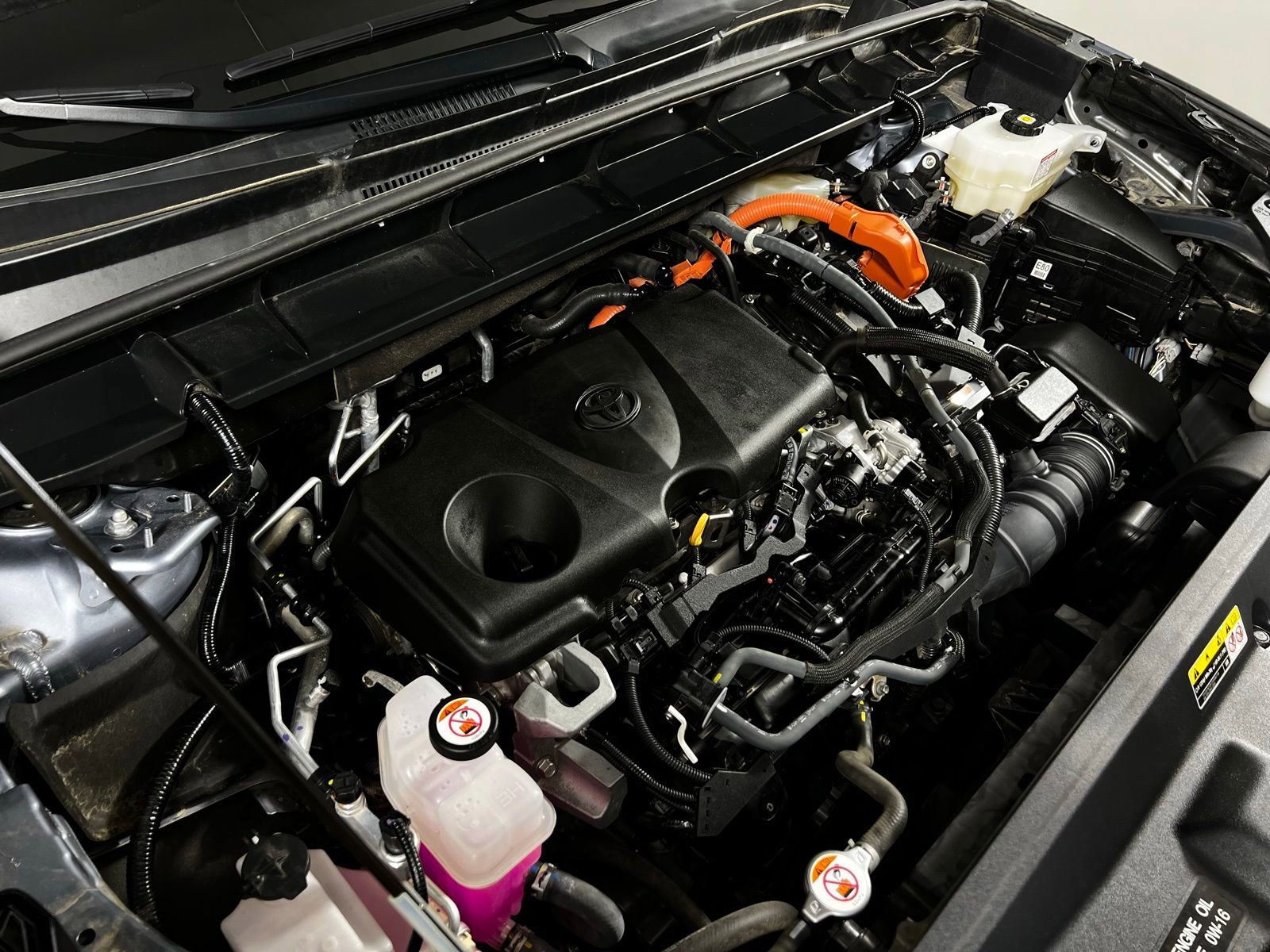 Certified 2023 Toyota Highlander XLE image 10