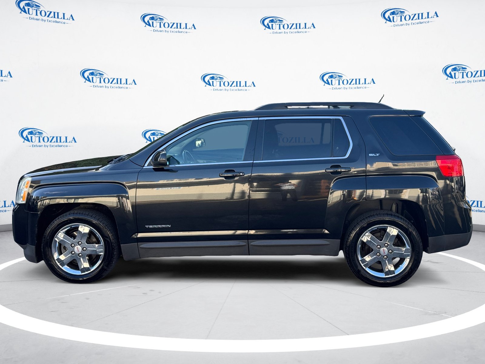 Used 2012 GMC Terrain SLT FWD image 2