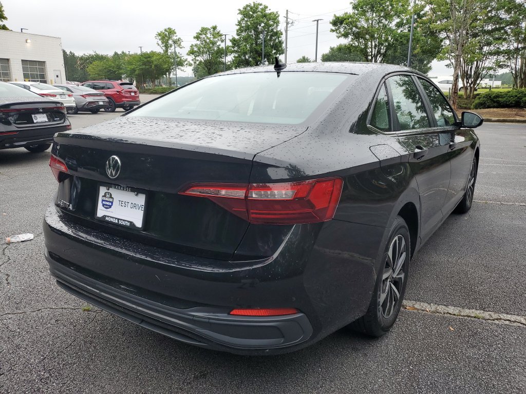 Used 2024 Volkswagen Jetta S FWD image 7