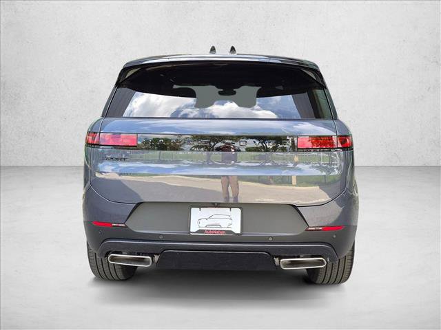 New 2027 Land Rover Range Rover Sport SE AWD/4WD image 7