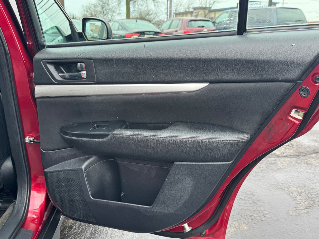 Used 2012 Subaru Outback 2.5i w/ Alloy Wheel Pkg image 17