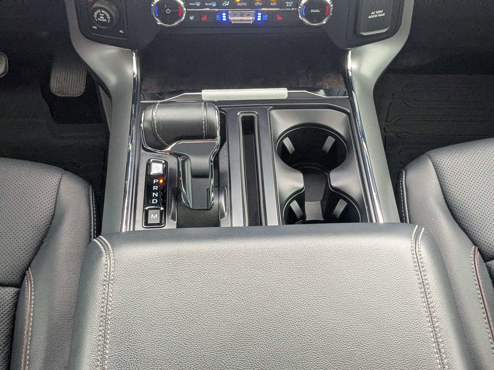 Used 2022 Ford F150 Lariat w/ Equipment Group 502A High AWD/4WD image 19