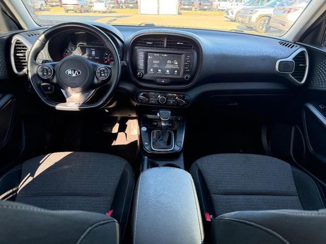 Used 2020 Kia Soul GT-Line w/ GT 2.0L Power Sunroof Package image 9
