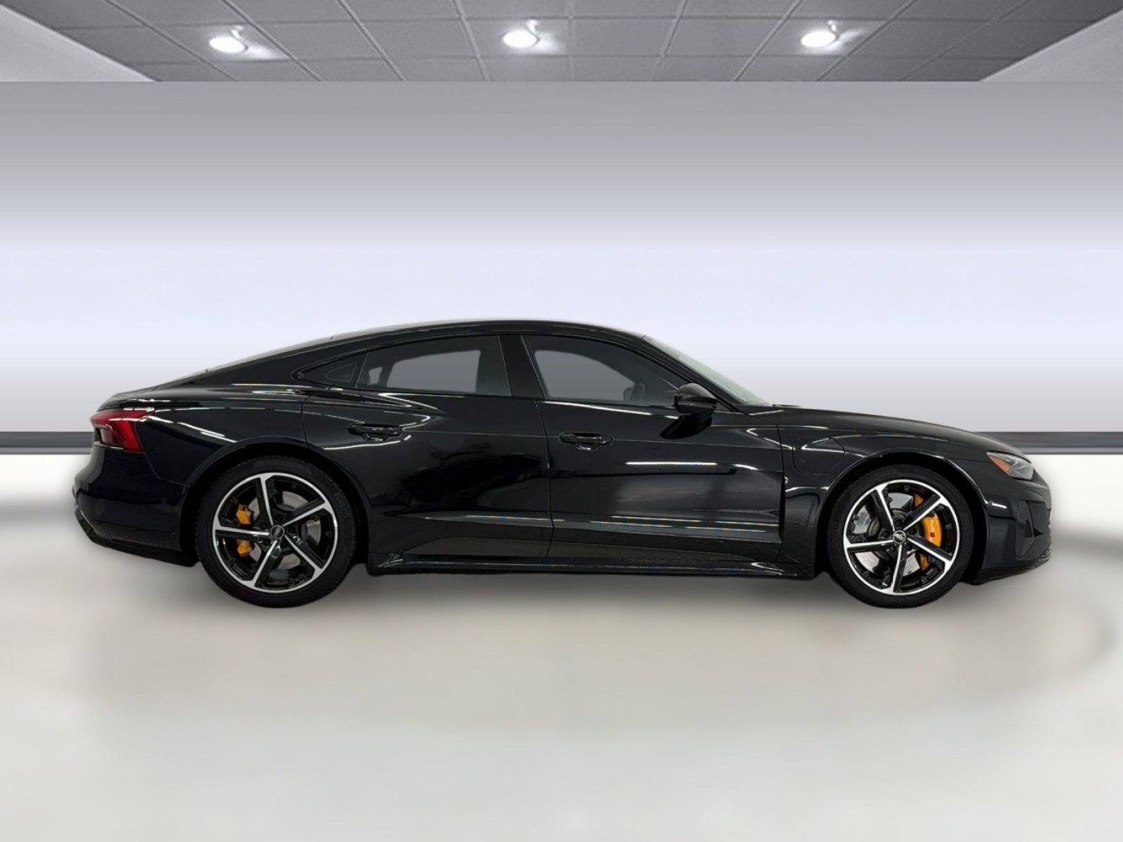 Used 2024 Audi RS e-tron GT w/ Carbon Performance Package AWD/4WD image 8
