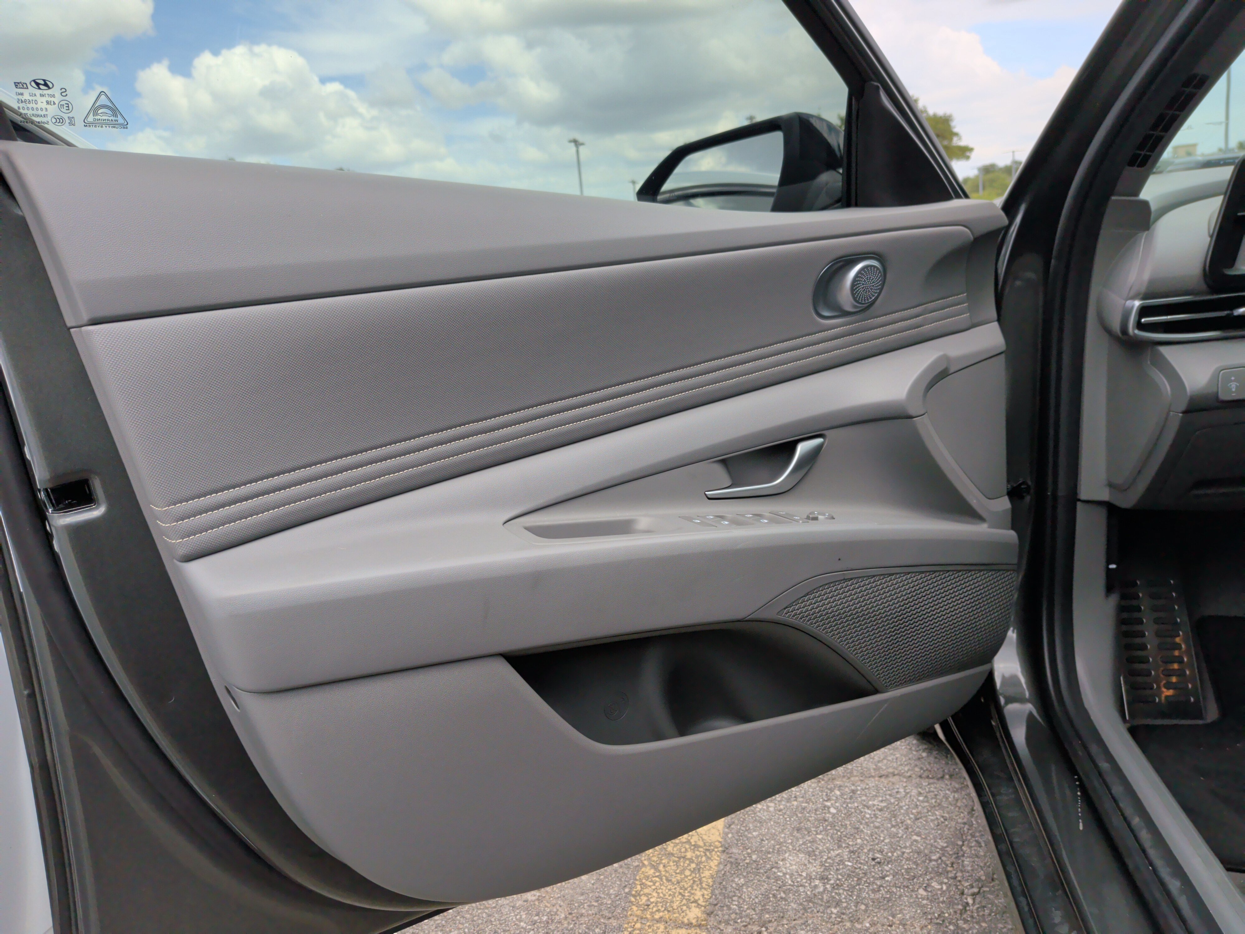 Used 2026 Hyundai Elantra Sport w/ Cargo Package FWD image 13