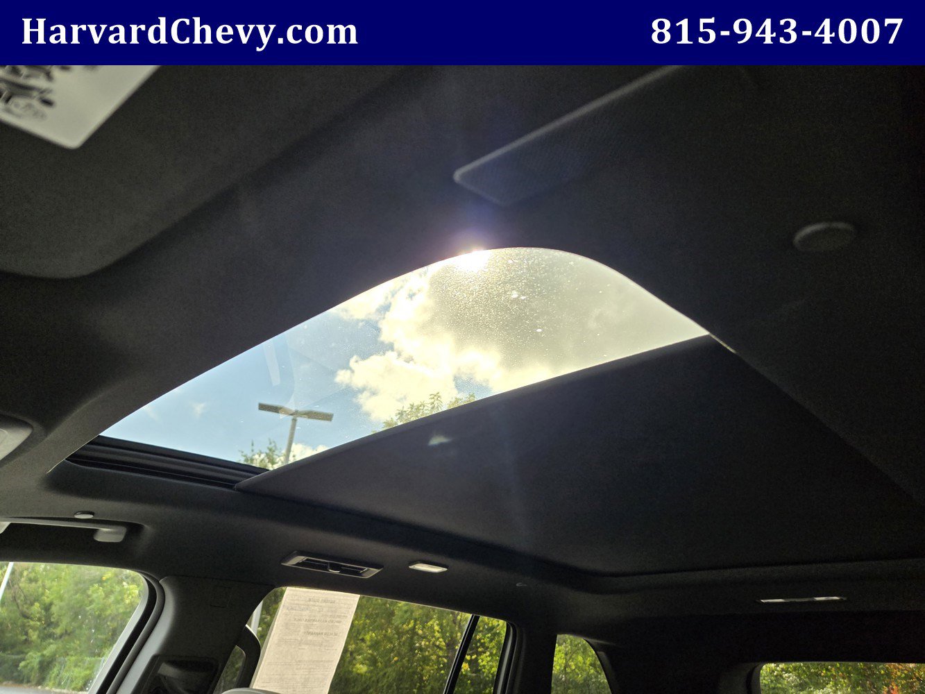 Used 2025 GMC Acadia Elevation w/ Elevation Premium Package image 16
