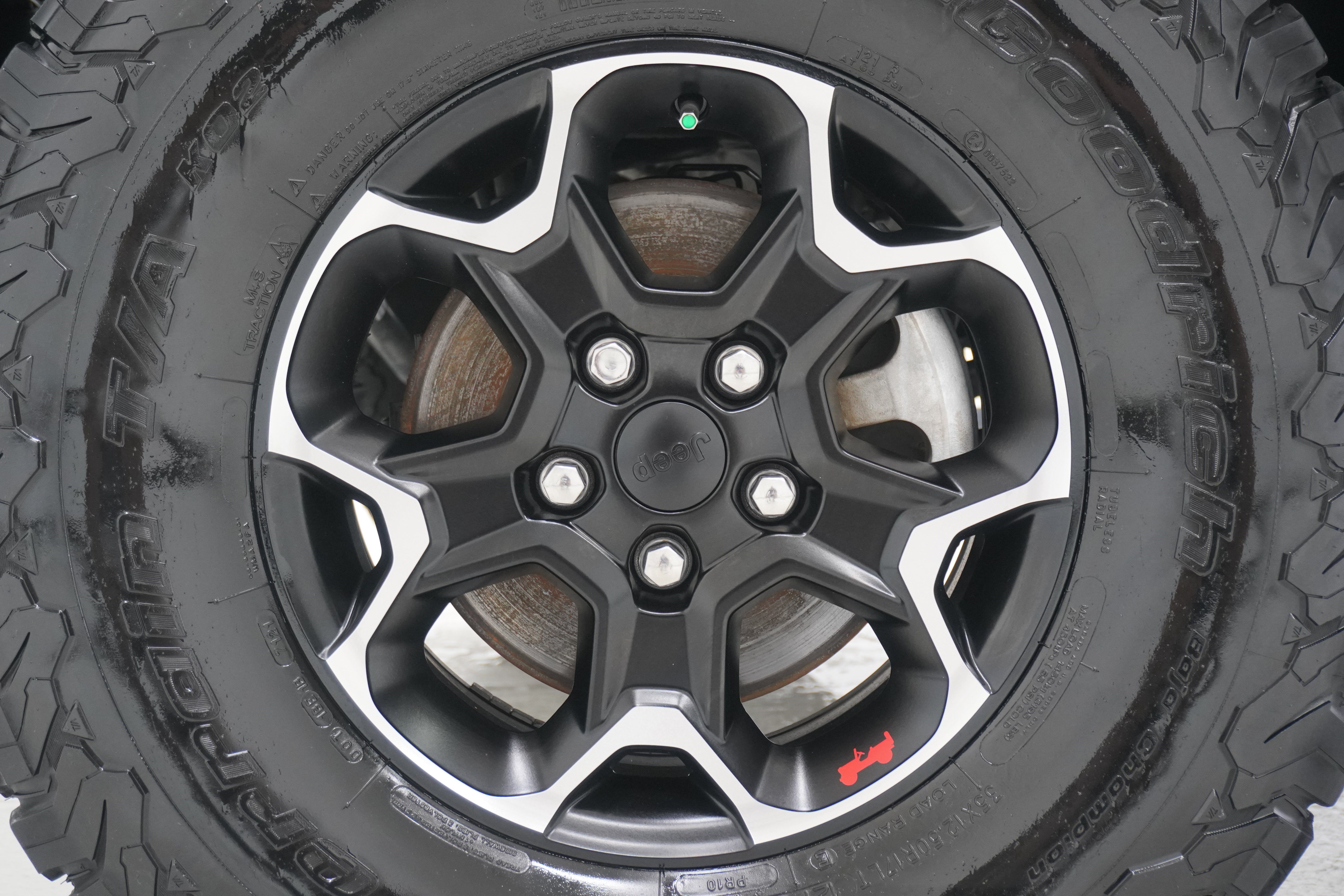 Used 2021 Jeep Wrangler Unlimited Sport AWD/4WD image 29