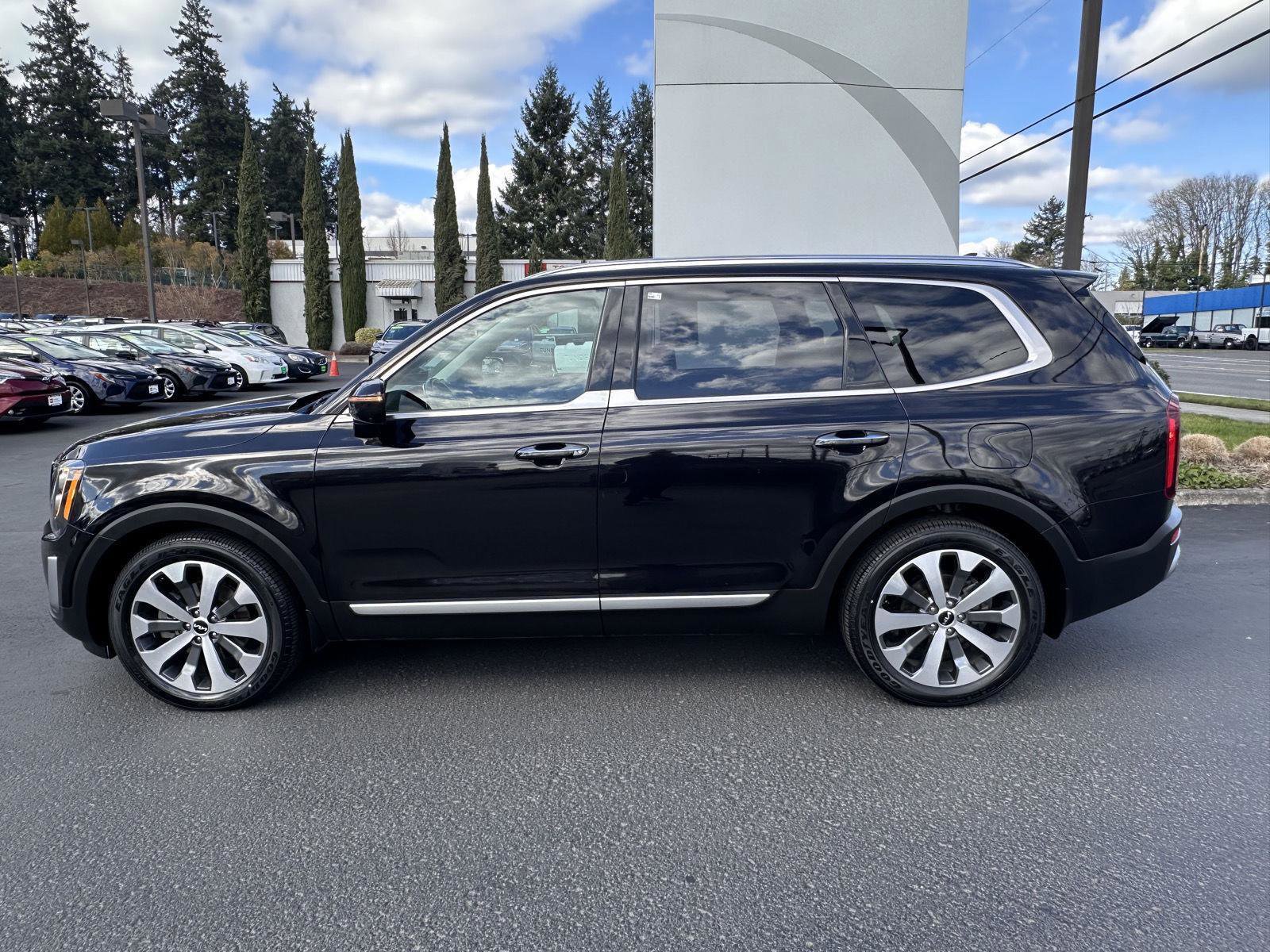 Used 2022 Kia Telluride SX image 3